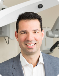 Dr Emanuel Plataniotis